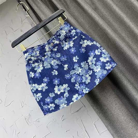 Blue flower denim short skirt women's 2022 new summer dress half skirt anti-glare bag hip A-line skirt skirt Q116