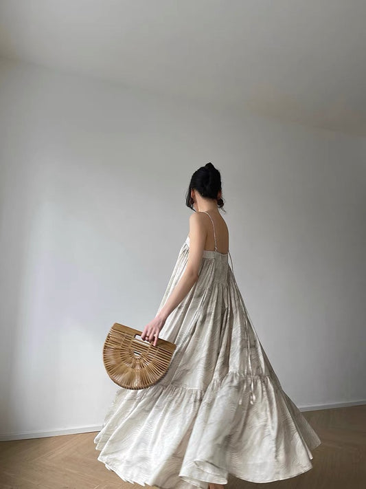 Aconiconi｜Shioda Chiharu French heavy industry high-end swing vacation style loose sling midi dress