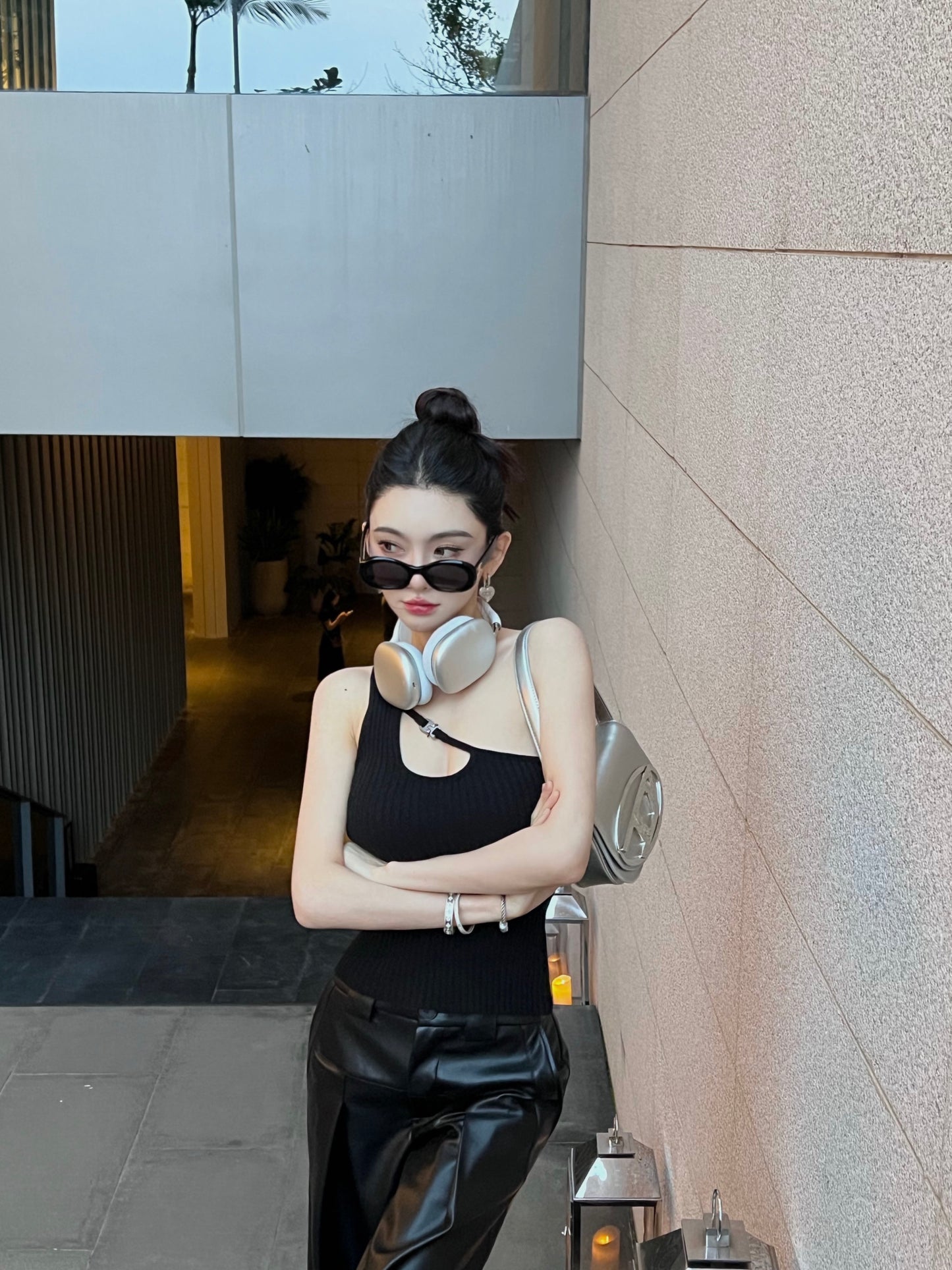 FBB limit optimized head and body than fashionable leather pants women look thinner split line live pleat design wide-leg pants versatile