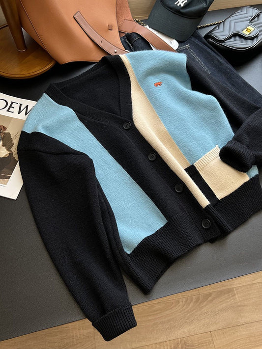 200+ online!  The upper body is warm and comfortable ~ retro contrast color silhouette soft waxy V-neck sweater cardigan jacket