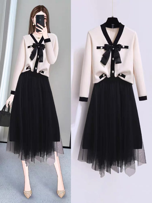 Xiaoxiangfeng knitted mesh dress two-piece early autumn dress temperament goddess fan small long sleeve autumn and winter new style