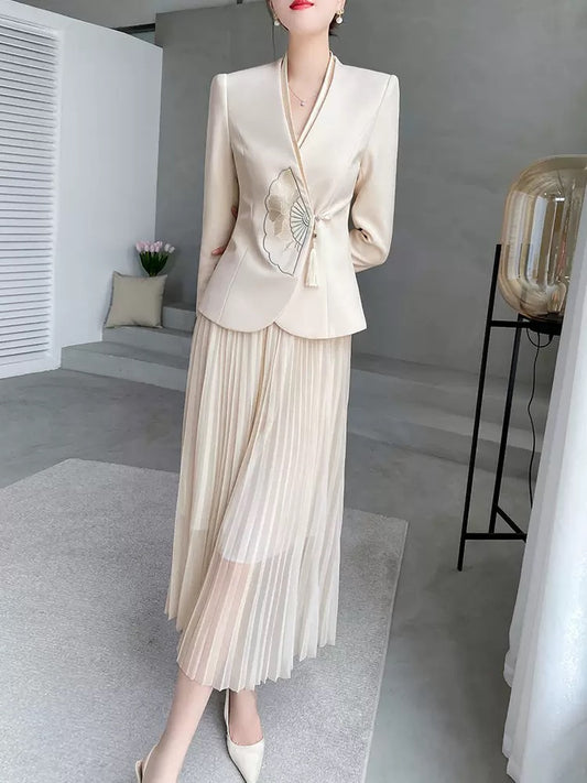 In autumn, the salt tea department wears a complete set of women's high-end temperament ladies, chic and beautiful tops, pleated skirts, two-piece suits 1817