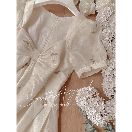 Southern Asgard can be sweet and salty dress with waist and thin bow, gentle style, high-end first love tea break skirt