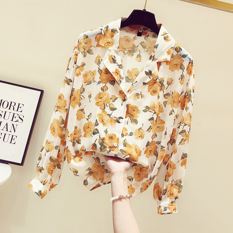2022 early autumn new retro yellow small floral shirt women's all-match long-sleeved design sense niche fashion top