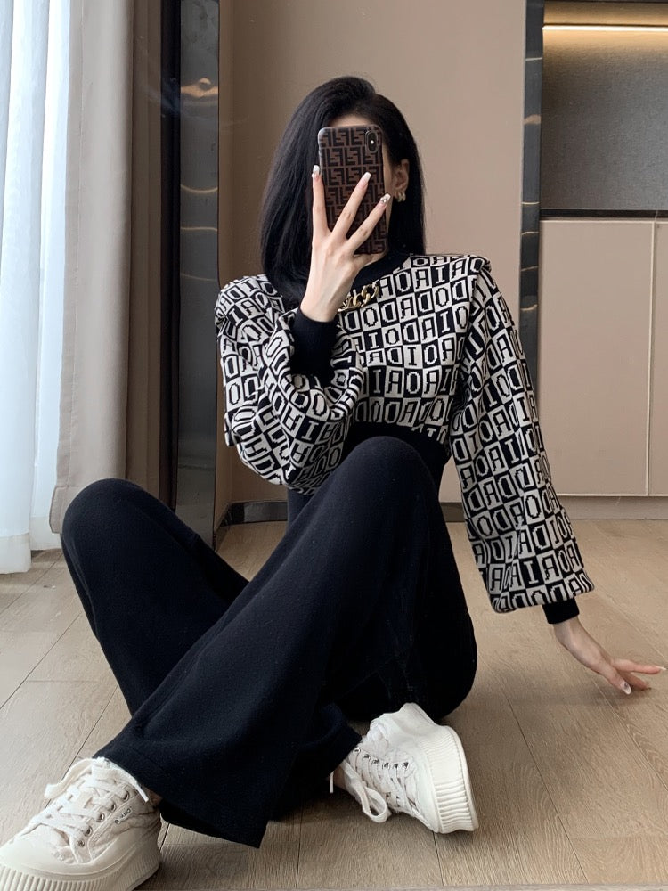 Xiaoxiangfeng Knitted Casual Fashion Suit Women's Autumn and Winter Waist Reduction Age Temperament Ladies Wide-leg Pants Two-piece Western Style