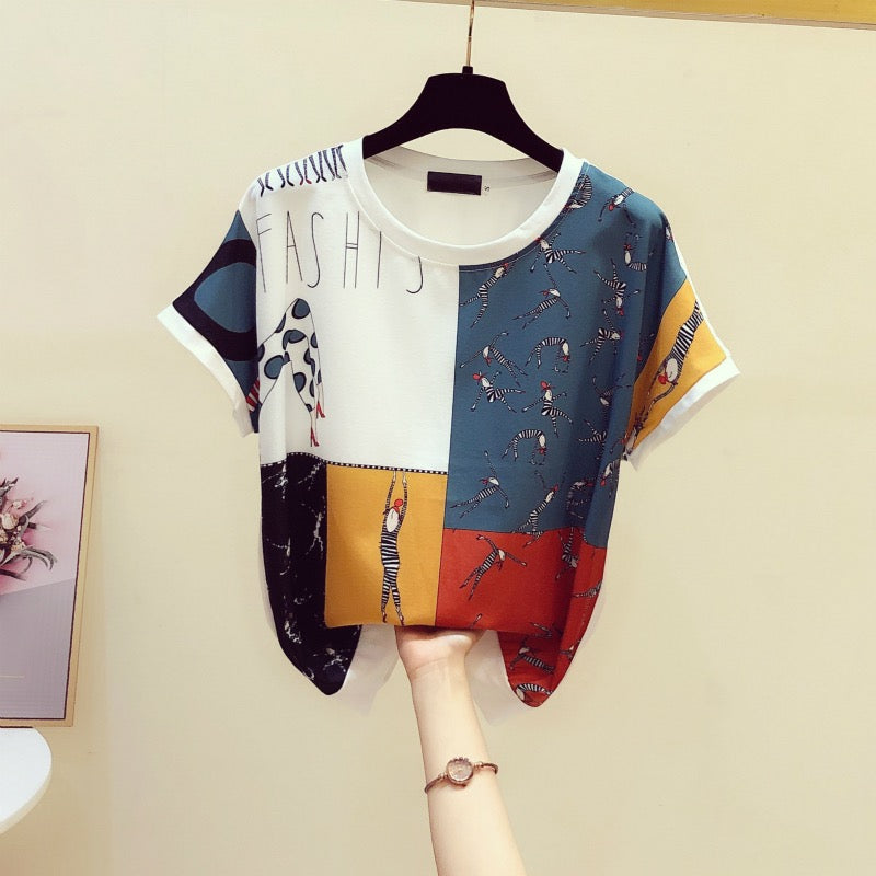 2022 early autumn new European station t-shirt women's short-sleeved foreign style top design sense niche European chiffon small shirt trend