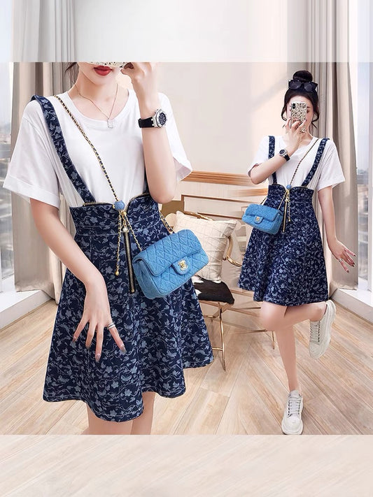 Small dress two-piece age-reducing women's clothing 2022 new fashionable temperament t-shirt suspender skirt summer denim suit