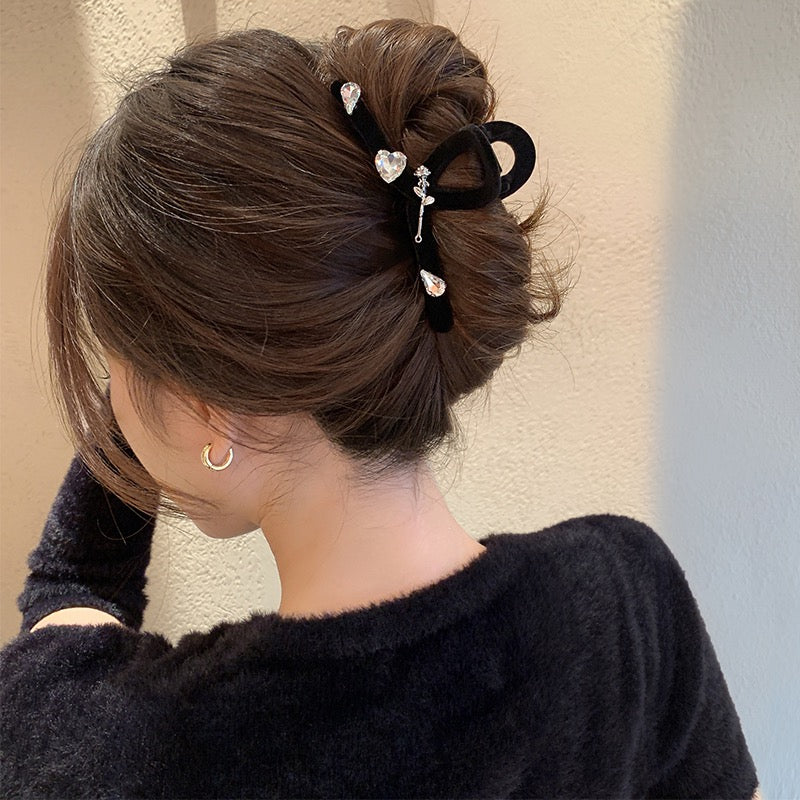 Lazy Weekend ~ Autumn and Winter Flocking Flashing Diamond Large Hair Accessories Barrette Female Back of the Head Shark Clip Clip Headwear