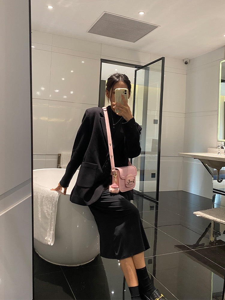 High-end underarm saddle bag 2023 new embossed crocodile pattern shoulder bag fashion trendy messenger bag female small bag