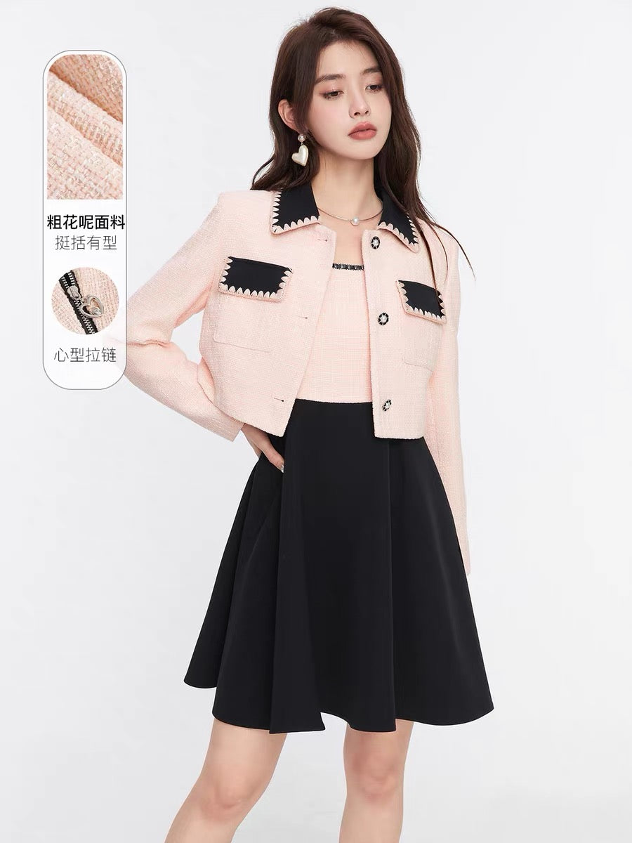 Fantu light luxury color contrast short coat + A-line suspender skirt suit 2022 autumn new style woolen women's clothing that covers the flesh and shows thinness