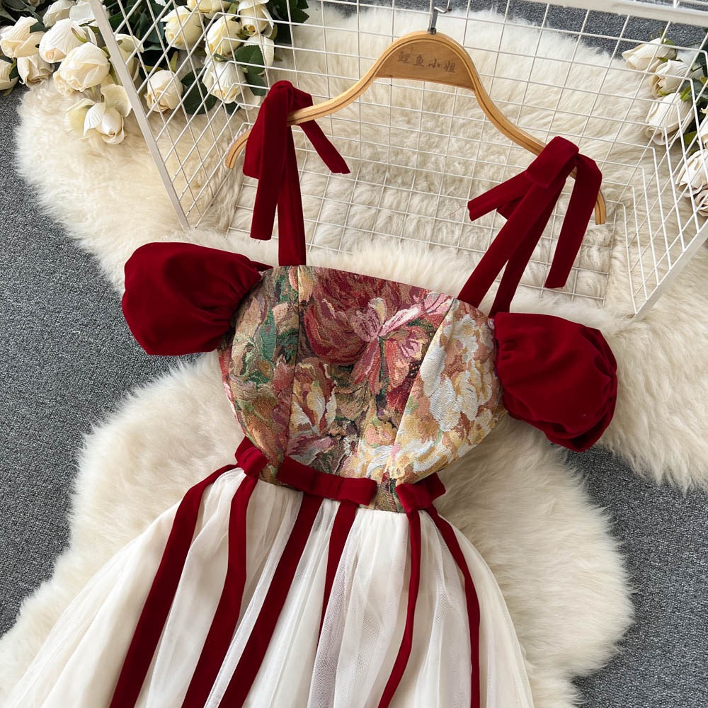 French retro niche design sense embroidered sling dress summer women's dress waist slimming mesh mid-length skirt