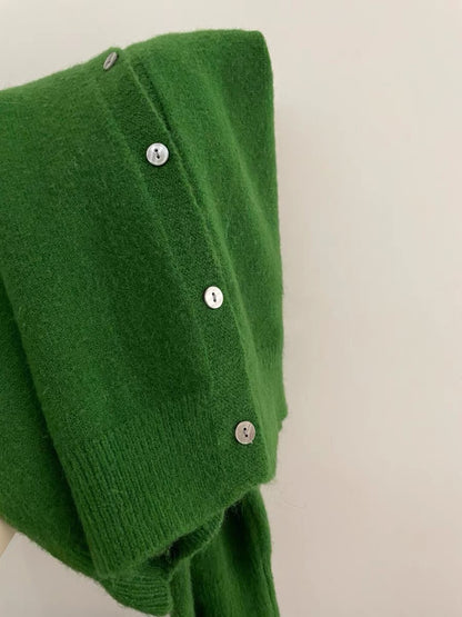 This color is so white!  Gentle wind sweater coat women's high-end green retro embroidered knitted cardigan