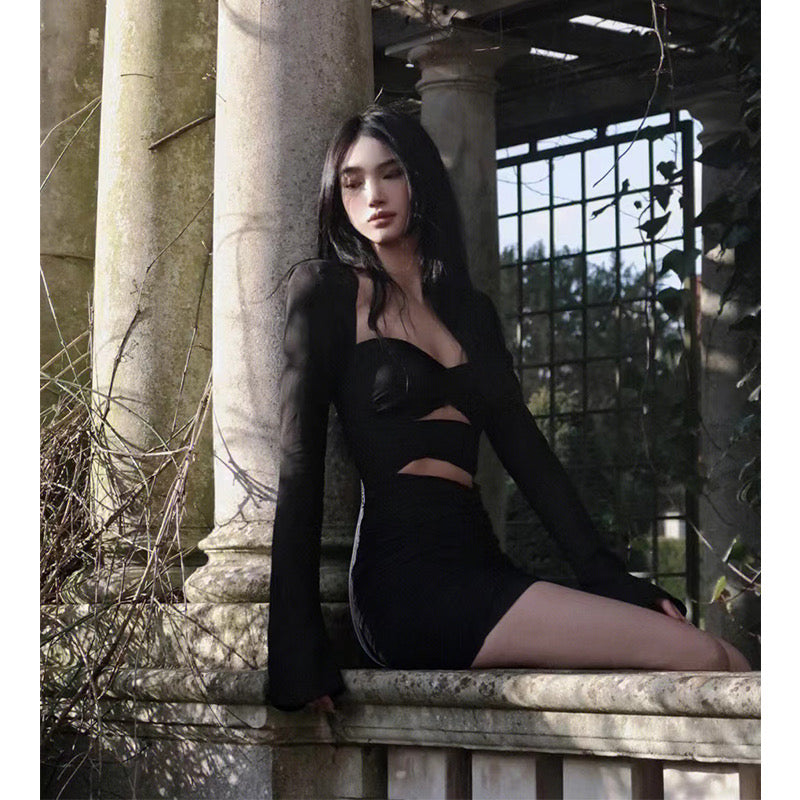 Black Slim Dress Temperament Goddess Fan 2022 Autumn New Style Hollow Design Sense Niche Skirt Short Section