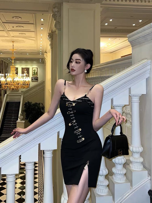 Sexy Buckle Sling Dress Women Summer Stunning Split Design Sensation Niche Hot Girl Slim Pack Hip Little Black Dress9281