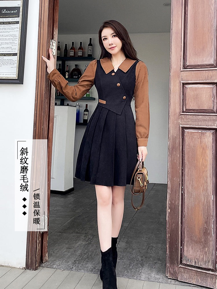 Pleated skirt 2022 new women's autumn and winter coffee color stitching lapel fake two pieces retro French daughter dress