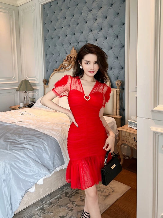 European website yarn sexy shirt high-end dress female summer slim short chic skirt small black dress is thin