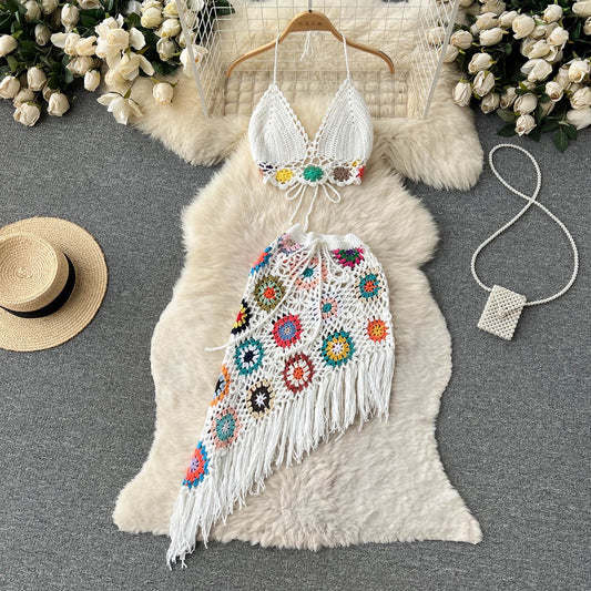 Summer bohemian style knitted hollow hook flower halter neck V-neck tube top + irregular skirt two-piece suit