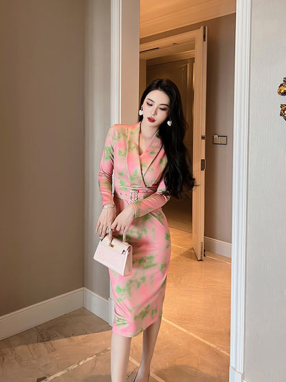 European Station Little Femininity Temperament Women's Wear Mature Wind Pink Dress Advanced Sense Temperament Lady Skirt Belt