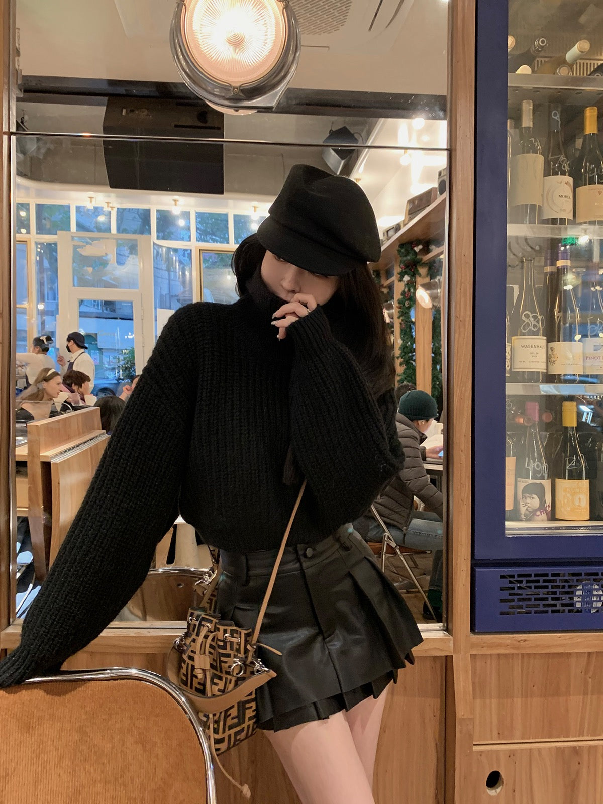 Good Morning Fan Fan Embroidered Turtleneck Cropped Sweater Women's Lantern Sleeves Loose and Age-Reducing Inner Wear Warm Design Tops
