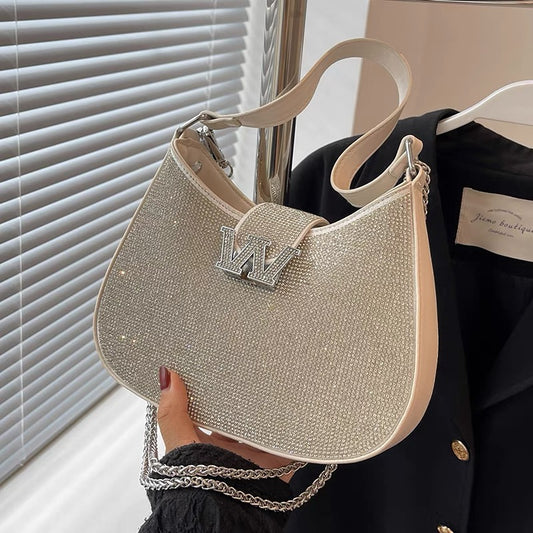 Niche design bag women's bag 2022 summer new all-match high-quality texture messenger bag popular hand-carrying saddle bag