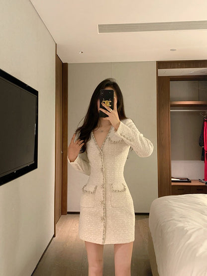 Small fragrance style high-end sense waist waist temperament celebrity autumn and winter with coat skirt v-neck thick floral bottoming dress female