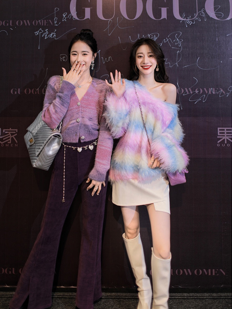 Guoguojia【Advanced Show Series】Women's New V-neck Warm Top with Western-style Design Sweater