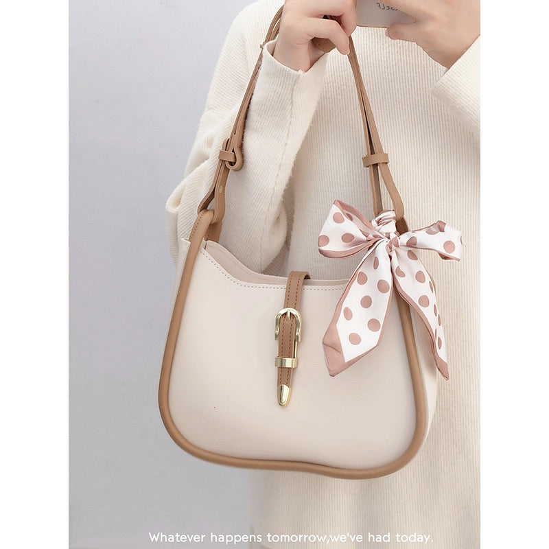 Autumn and winter gentle lady commuting armpit bag female 2022 new trendy try retro one shoulder saddle bag Messenger bag
