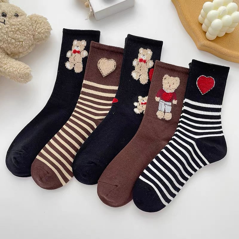 Stockings female Korean version cute net red all-match medium tube socks ins tide spring and autumn cotton sports bear stockings