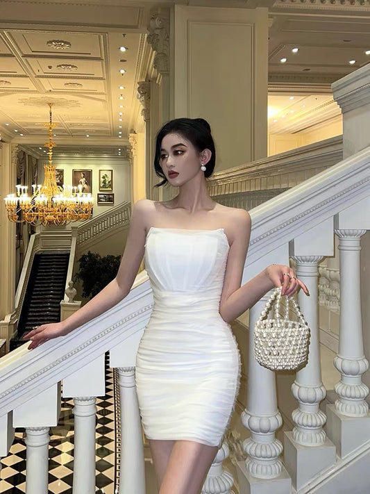 Sexy fishbone tube top dress female summer pure lust, chic, sweet and spicy, one shoulder, waist, slim temperament, buttocks