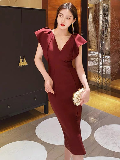 Light and mature temperament V-neck dress elegant goddess Fan niche design high-end slim annual meeting evening dress short skirt