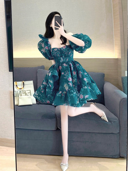 Puff skirt dress women's summer 2023 new retro printing temperament sweet French square collar puff sleeve princess dress