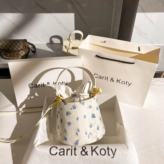 Carit Koty niche rhinestone bag female summer 2022 new trendy high-end chain bucket bag tassel hand-held