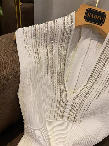 New v-neck diamond-studded sleeveless dress women's 2022 summer fashion zipper slim knitted hip skirt