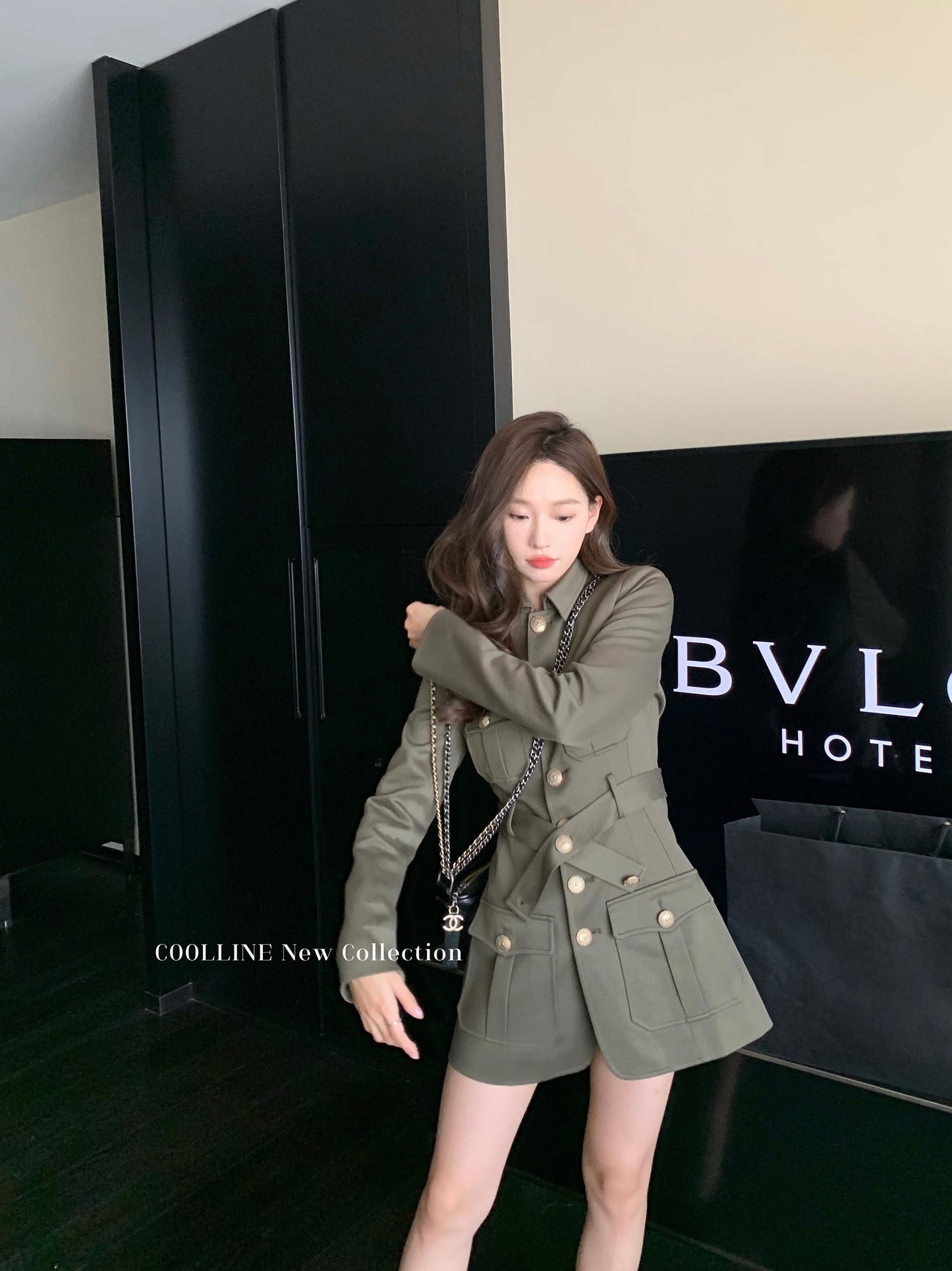 COOLLINE Lin Zixi Byzantine style metal contrast button autumn dress waist chic beautiful skirt