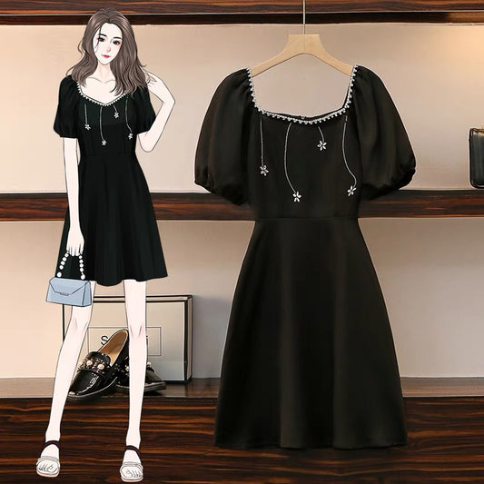 [Slightly fat girls wear] Large-size women's summer new heavy industry age-reducing dresses high-waisted Western-style little black dresses