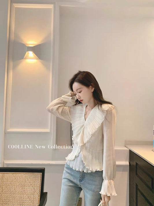 COOLLINE Linzi Wind on the banks of the Seine French gentle ruffled long-sleeved shirt retro V-neck top
