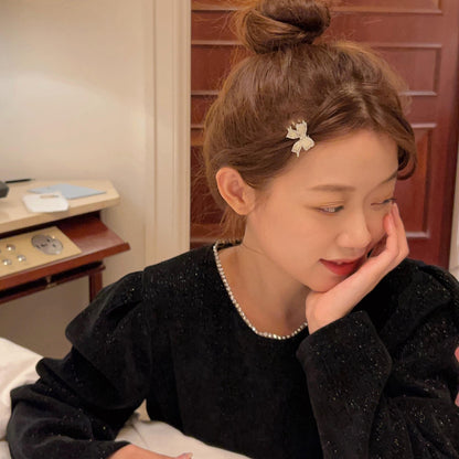 The Girl in the Castle~French Exquisite Pearl Rhinestone Bowknot Hairpin Bangs Clip Forehead Broken Hairpin Girls
