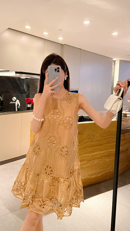 BETTER LS Women's Wear 2023 New High-End Temperament French Sleeveless Dress Hollow Slim Lace Skirt