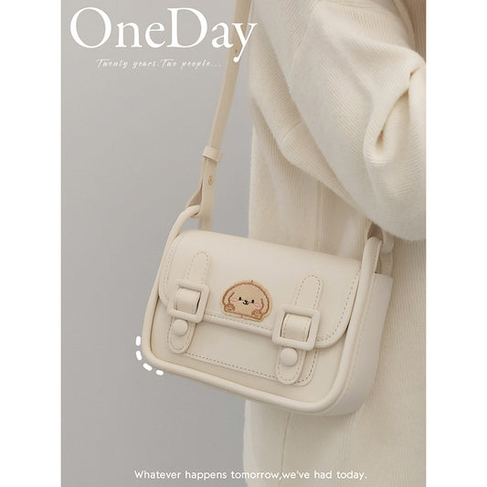 Thailand Cambridge bag women's summer 2022 new fashion niche one-shoulder armpit bag girl gentle wind Messenger bag
