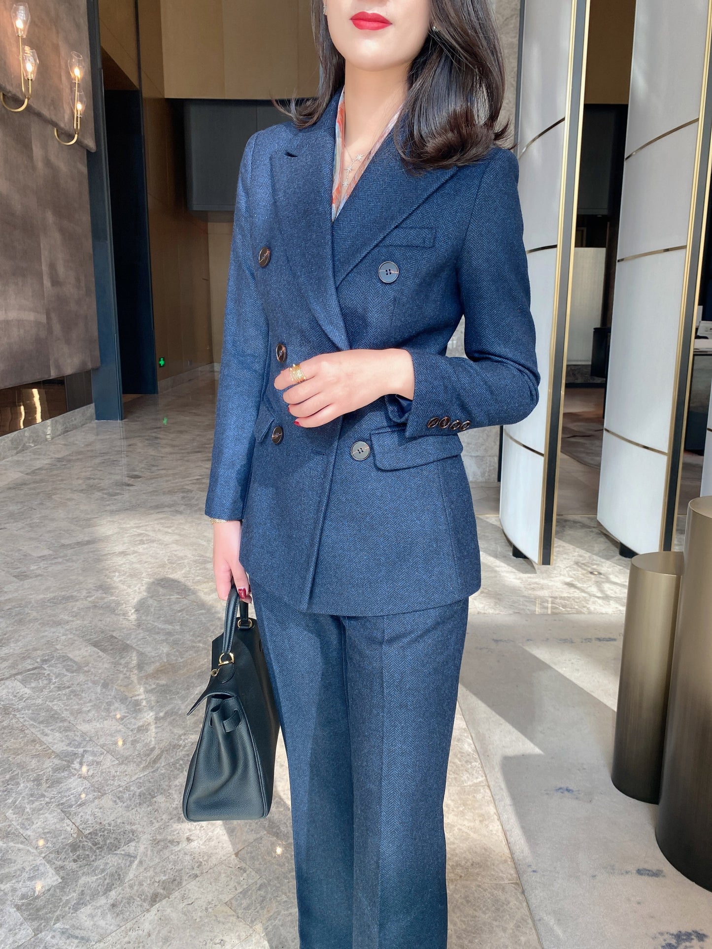 Autumn and winter thickened navy blue herringbone pattern suit jacket wool woolen warm commuting slim micro boot pants work wear women