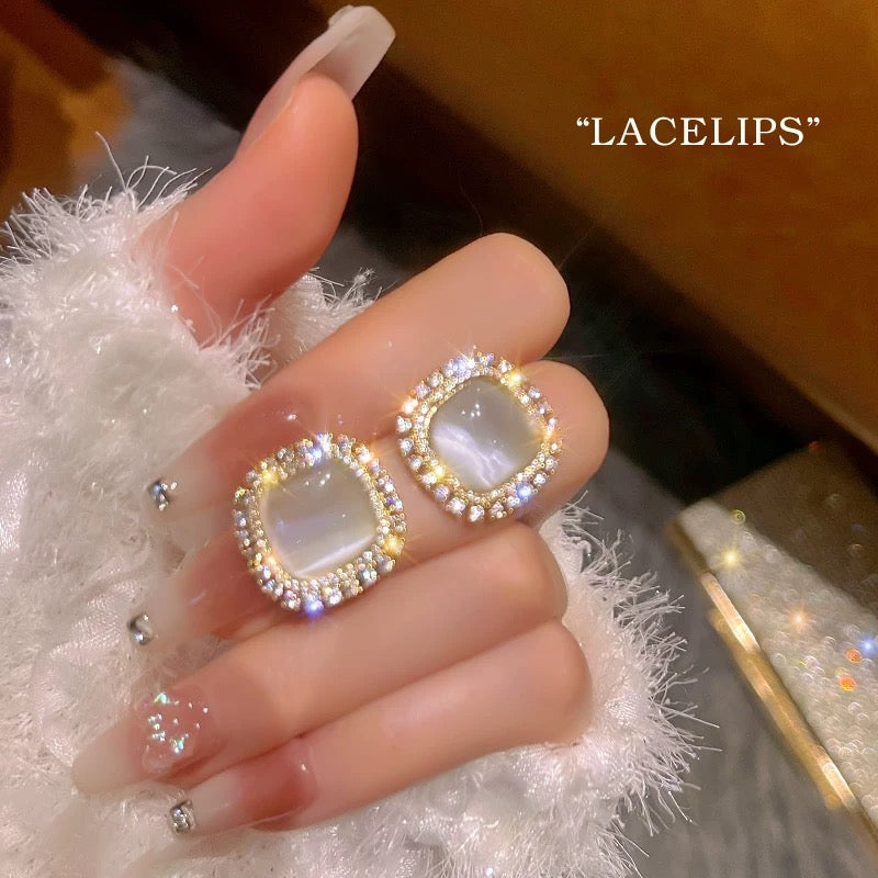 925 Silver Needle Rhinestone Trimmed Opal Small Stud Earrings High-quality Earrings 2022 New Feminine Earrings