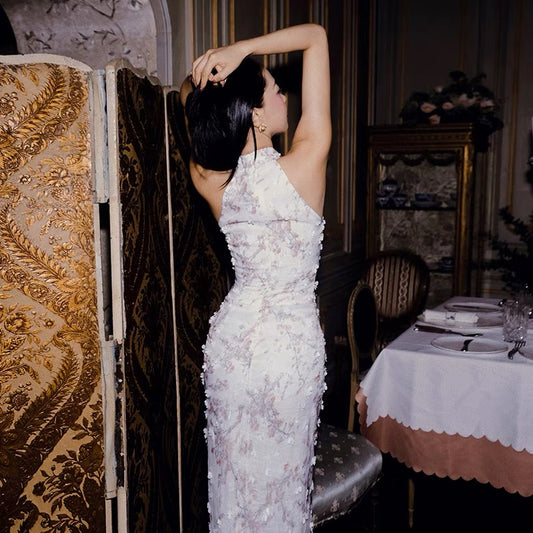 Xiaoli treads the snow to find plum white hanging neck floral chiffon improved cheongsam dress 2022 spring and summer long skirt women