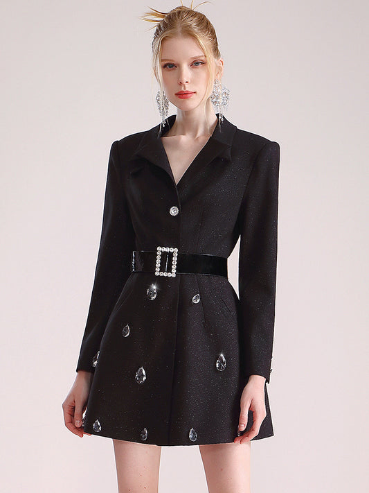 Elegant and stylish diamond decoration, simple waist and thin professional commuting black dress