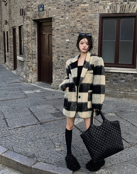 Korean plaid woolen suit jacket women's autumn and winter mid-length Hepburn style loose temperament thickened woolen coat