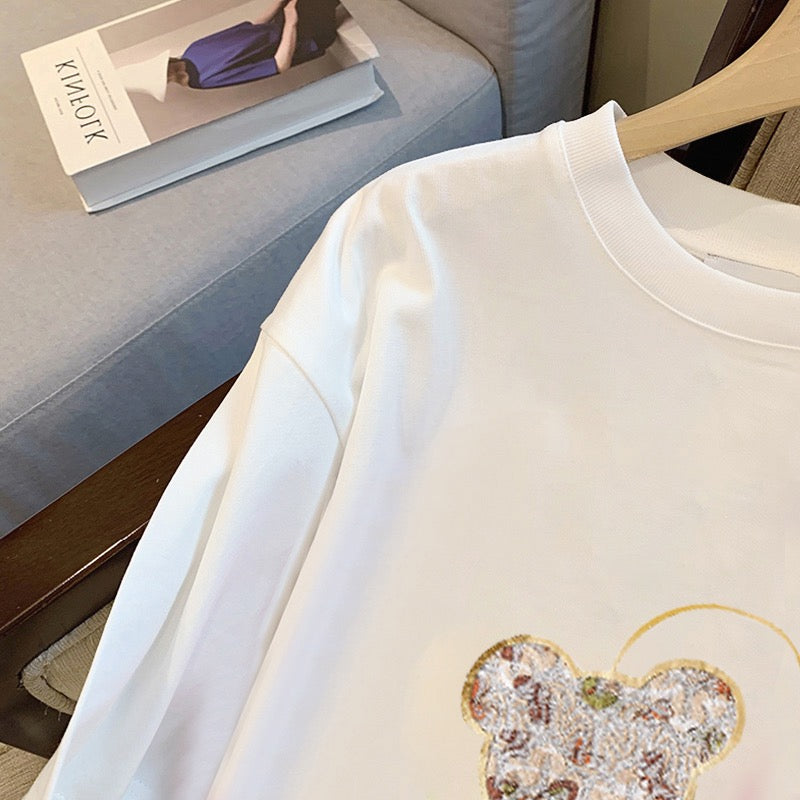 White t-shirt women's short-sleeved summer design feeling niche loose cotton bear love foreign style age-reducing top ins tide