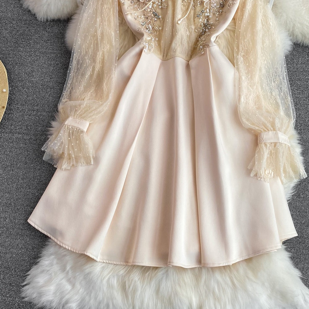 Retro court style bubble long-sleeved diamond-studded mesh stitching stand-up collar waist slimming A-line dress dress
