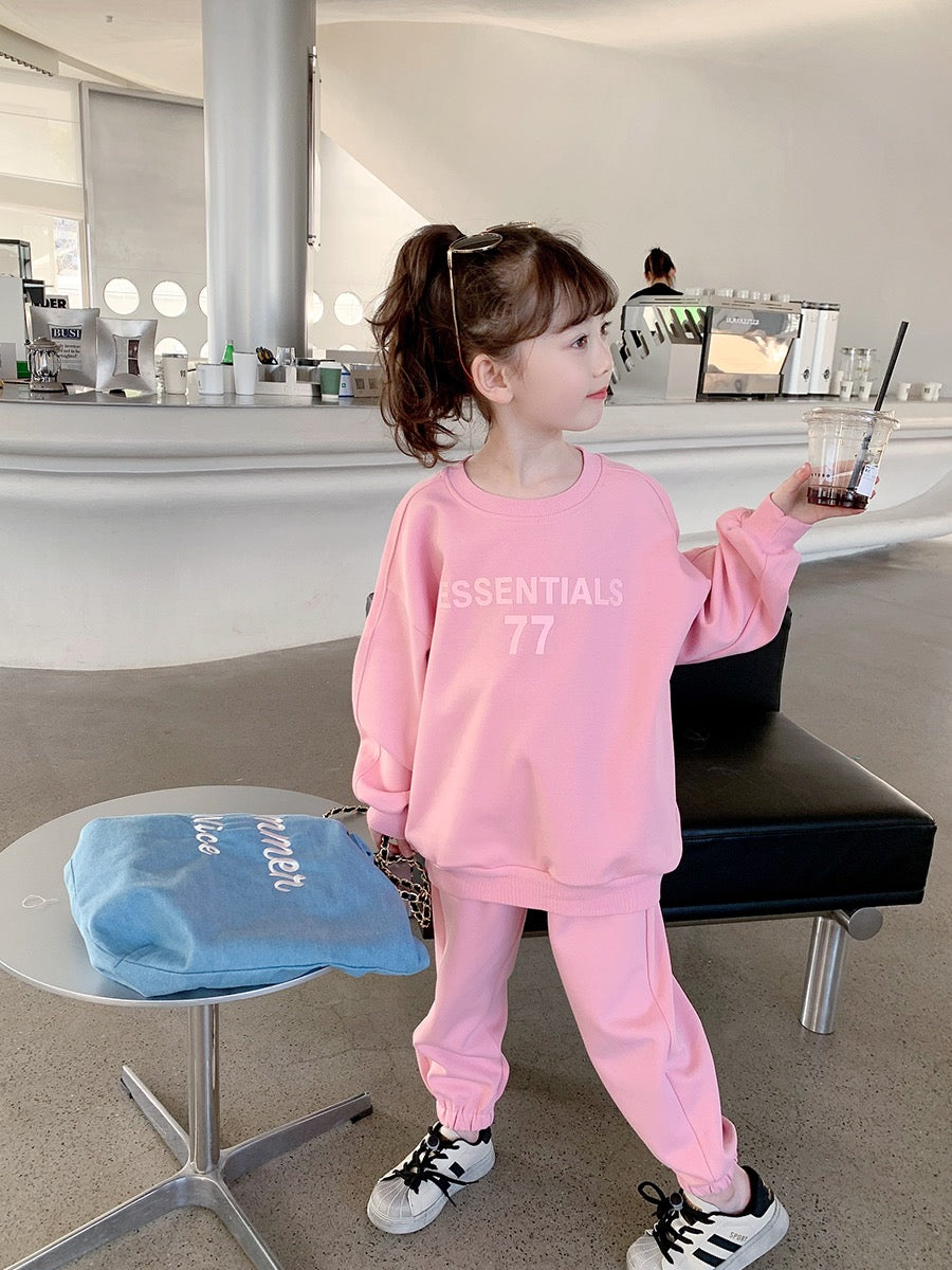 Girls' sports suit 2023 spring new children's Korean version casual loose sweater baby spring and autumn two-piece set