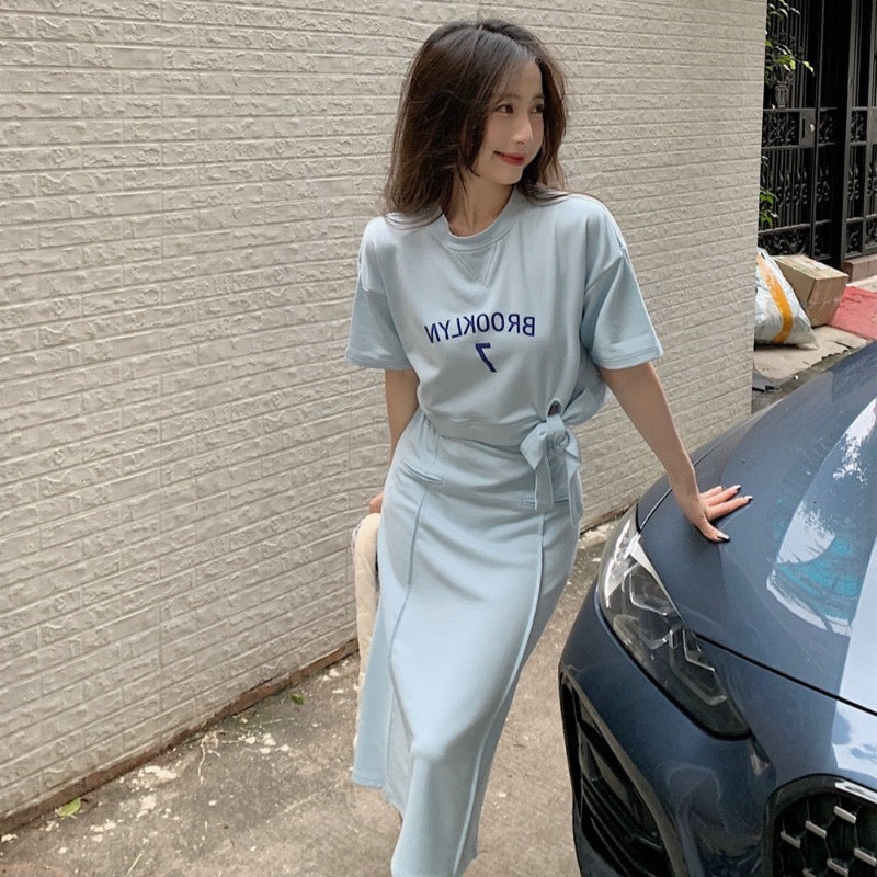 Summer women's clothing 2023 slightly fat and thin tea-style wear lively age-reducing salt-style light mature dress two-piece suit