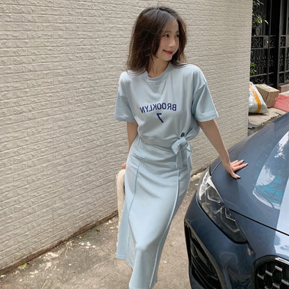 Summer women's clothing 2023 slightly fat and thin tea-style wear lively age-reducing salt-style light mature dress two-piece suit