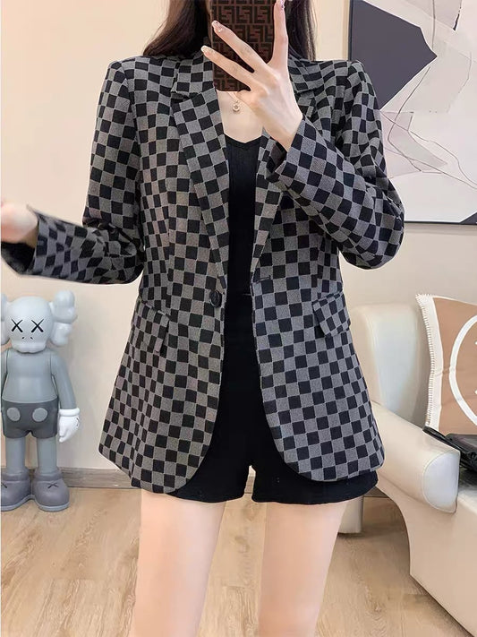 2022 autumn and winter new French temperament, slim, slim, high-end, small, casual, plaid, small suit jacket for women